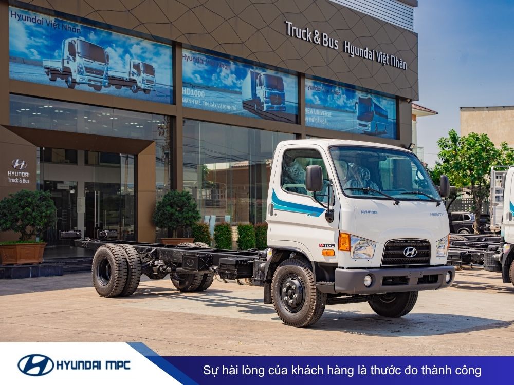 Xe tải Hyundai Mighty W11XL thùng lửng 7T thùng dài 6.3m